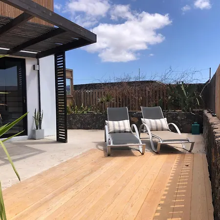 Villa Calderon Hondo Holiday home