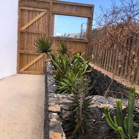 Villa Calderon Hondo Lajares